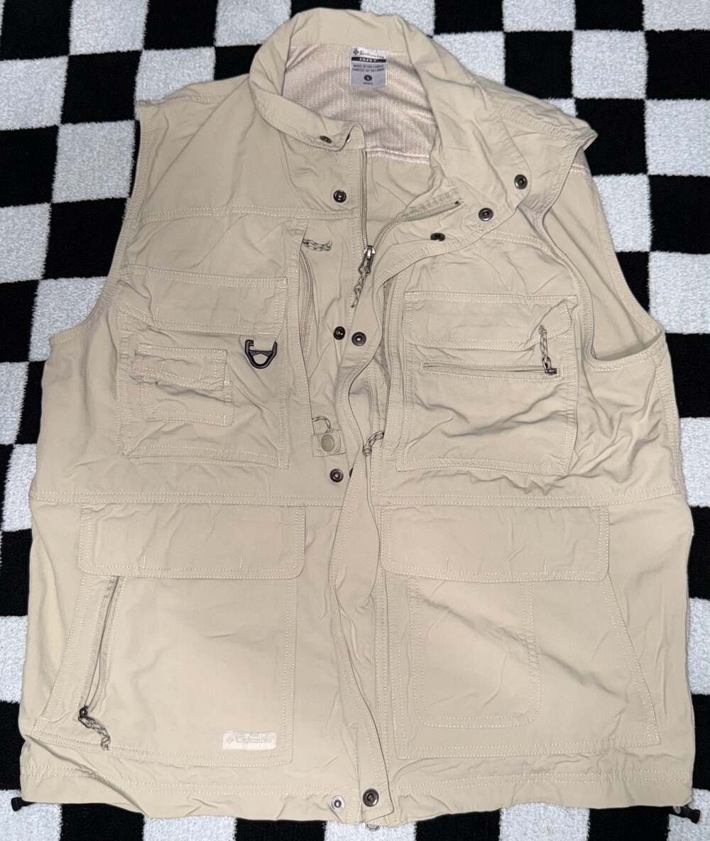 Columbia GRT Omni-Dry Khaki Multi-Pocket Fishing Safari Vest